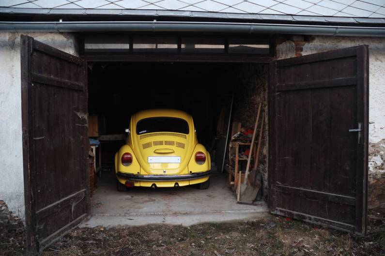 Is the garage a thing of the past? - © Jacob Lilley Architects, Wellesley, MA