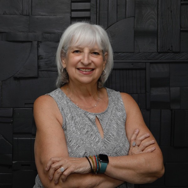 Cheryl Savit, Marketing + PR